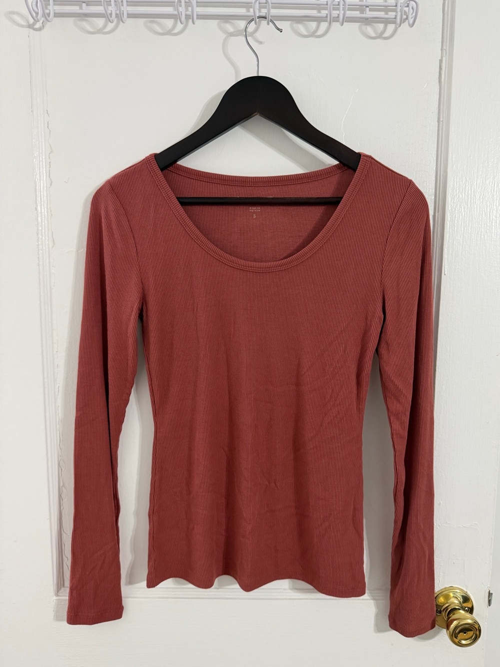 LOFT Ribbed Long Sleeve Scoop Neck Top